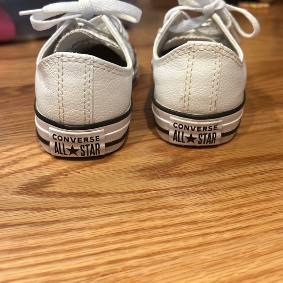 Converse - Picture 3 of 3